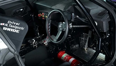 HKS Modifierad Toyota GR Supra Drift Bil utrustad med 2JZ motor.