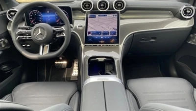 Mercedes GLC 300 Coupes stora interiör